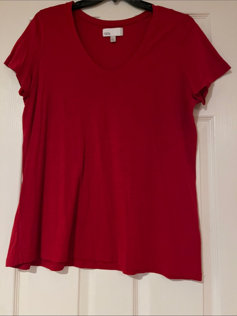 Nordstrom Rack Women's Red V-Neck Short Sleeve Tee